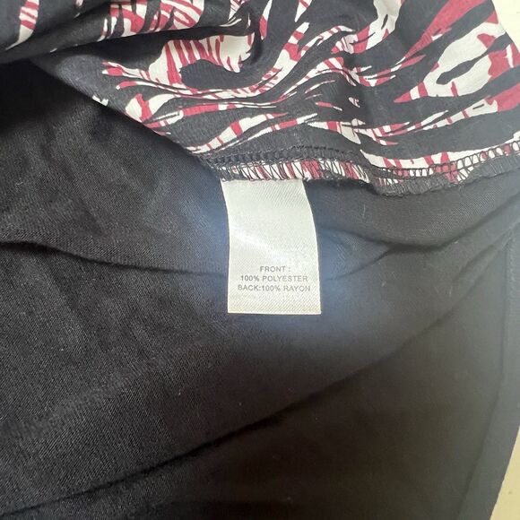 Trouve Women Blouse Large Black Red White‎ Zip Front Sleeveless Top - Picture 3 of 4